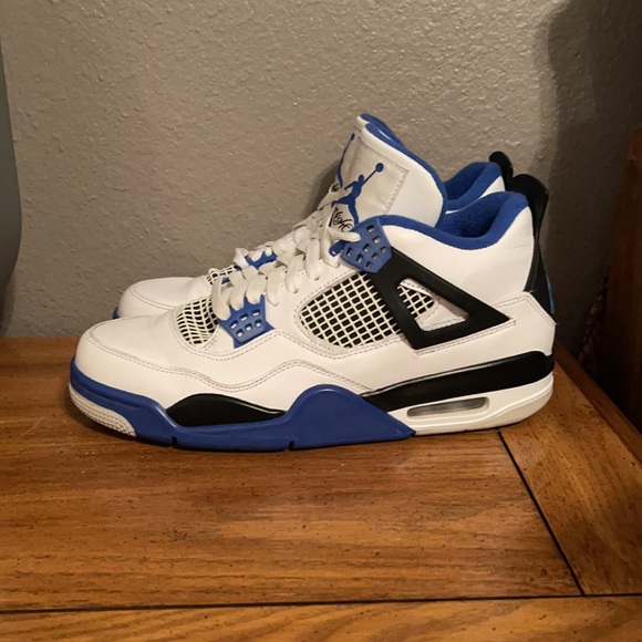COPY - Jordan 4 Motorsports - Picture 2 of 6
